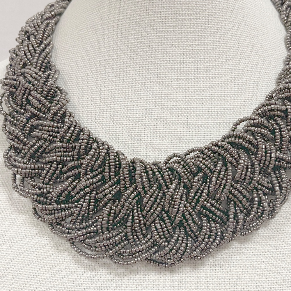 Vintage Gray Seed Bead Woven Collar Necklace - Picture 3 of 6